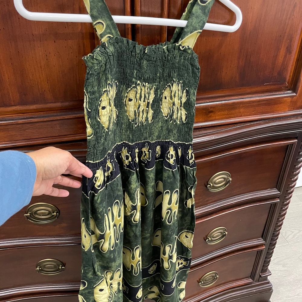 Dress - Picture 5 of 5